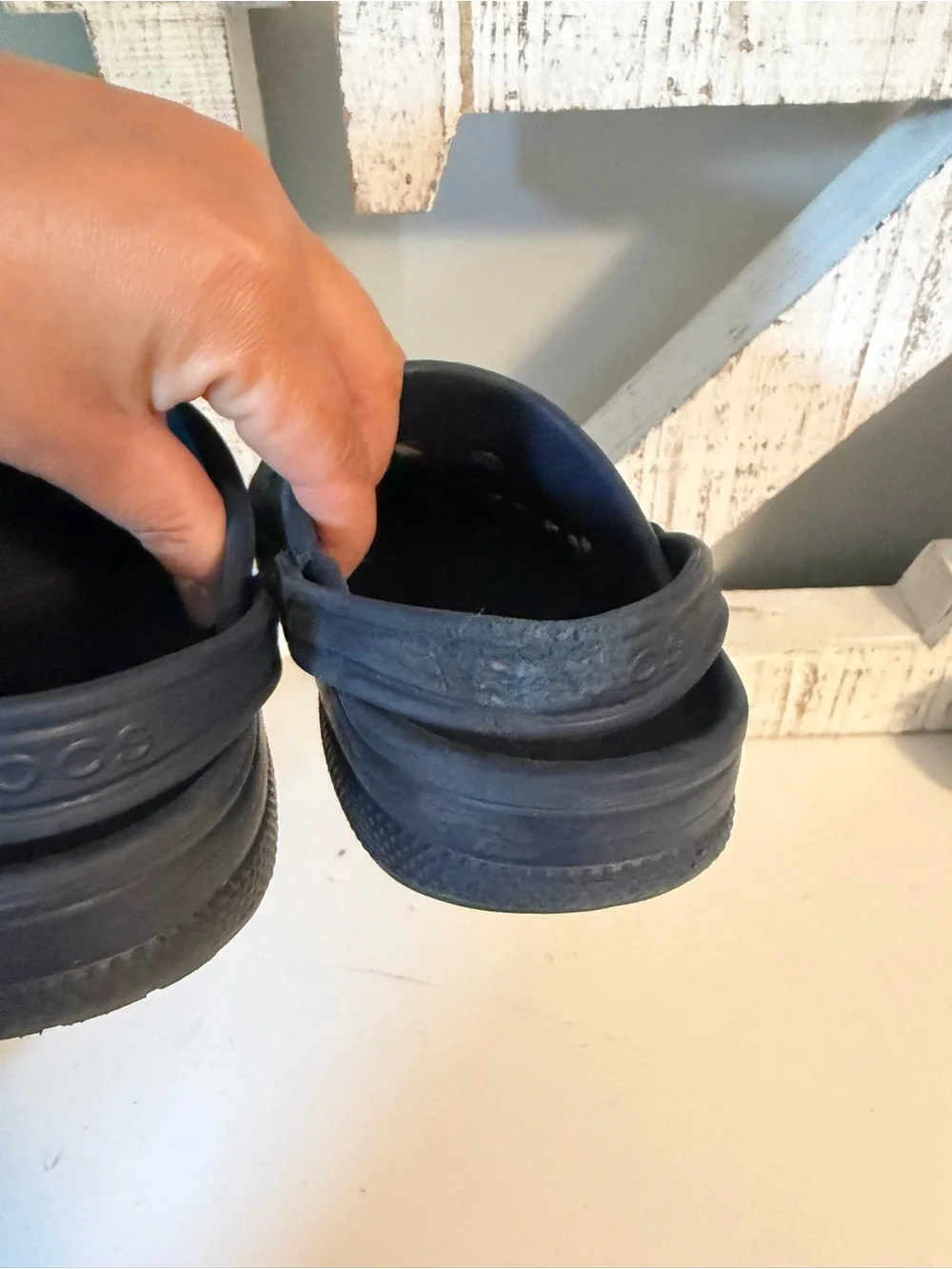 CROCS note wear